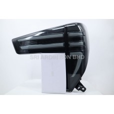 Toyota Innova 16- Black Face Smoke Light Bar LED Tail Lamp Toyota Innova 16- Black Face Smoke Light Bar LED Tail Lamp